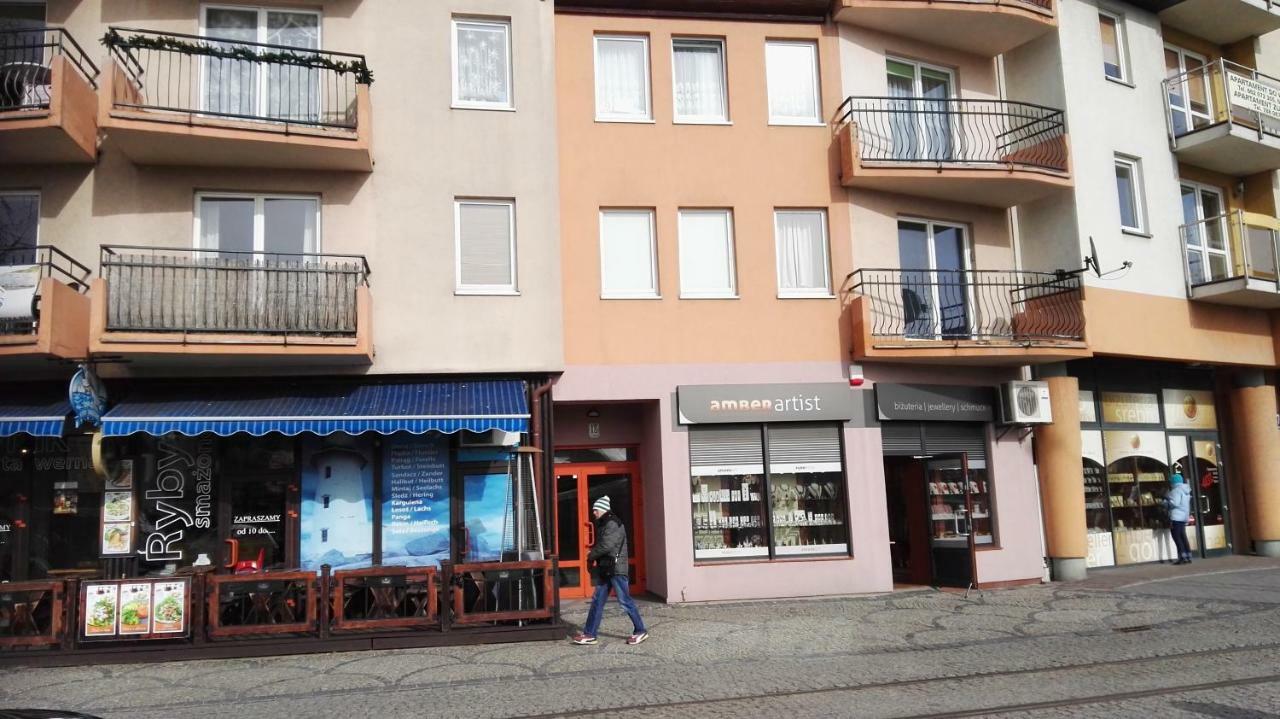 Apartament Z Balkonem Przy Latarni 150M Od Morza Колобжег Екстериор снимка