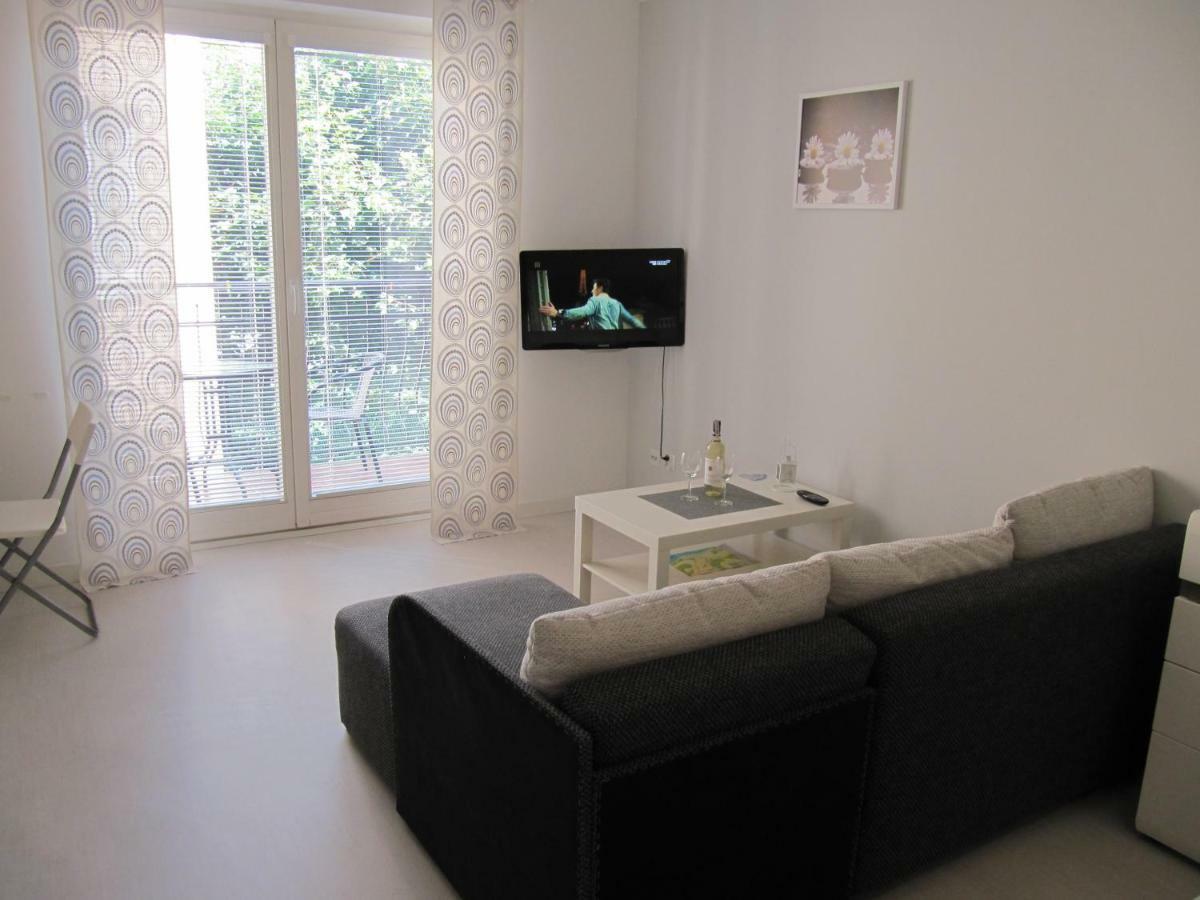 Apartament Z Balkonem Przy Latarni 150M Od Morza Колобжег Екстериор снимка